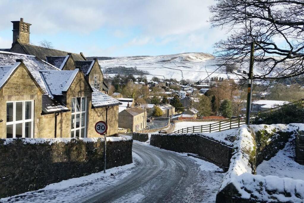 Charming, Wonderfully Cosy One Bedroom Apartment Giggleswick Exteriér fotografie